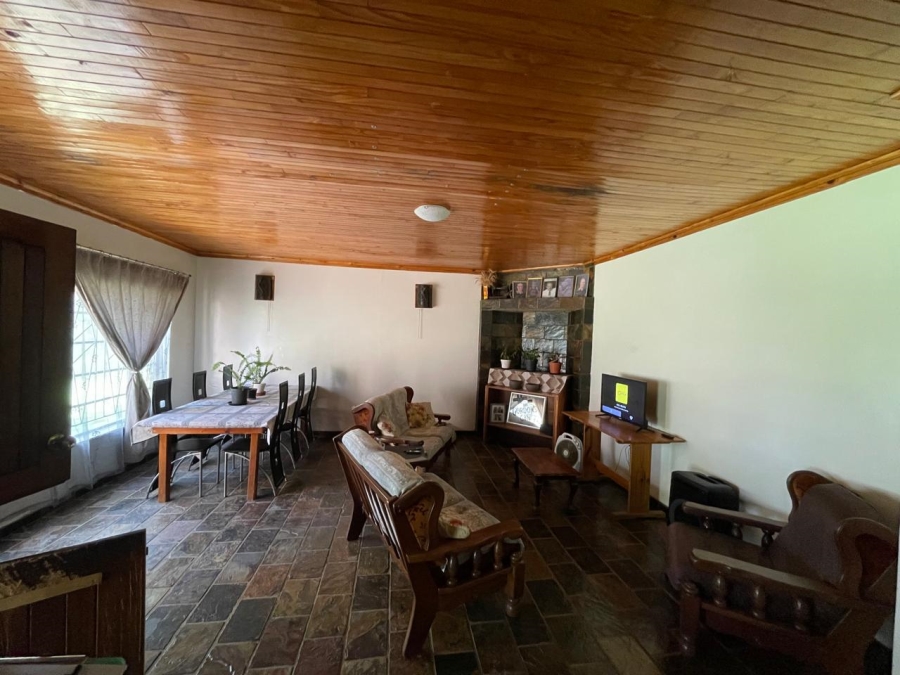 6 Bedroom Property for Sale in Bloemhof Rural North West
